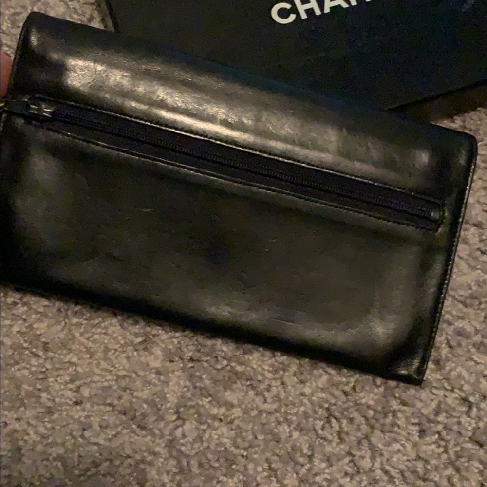 SOLD!! 💯 Auth Chanel wallet clutch Rare!! - Picture 8 of 12